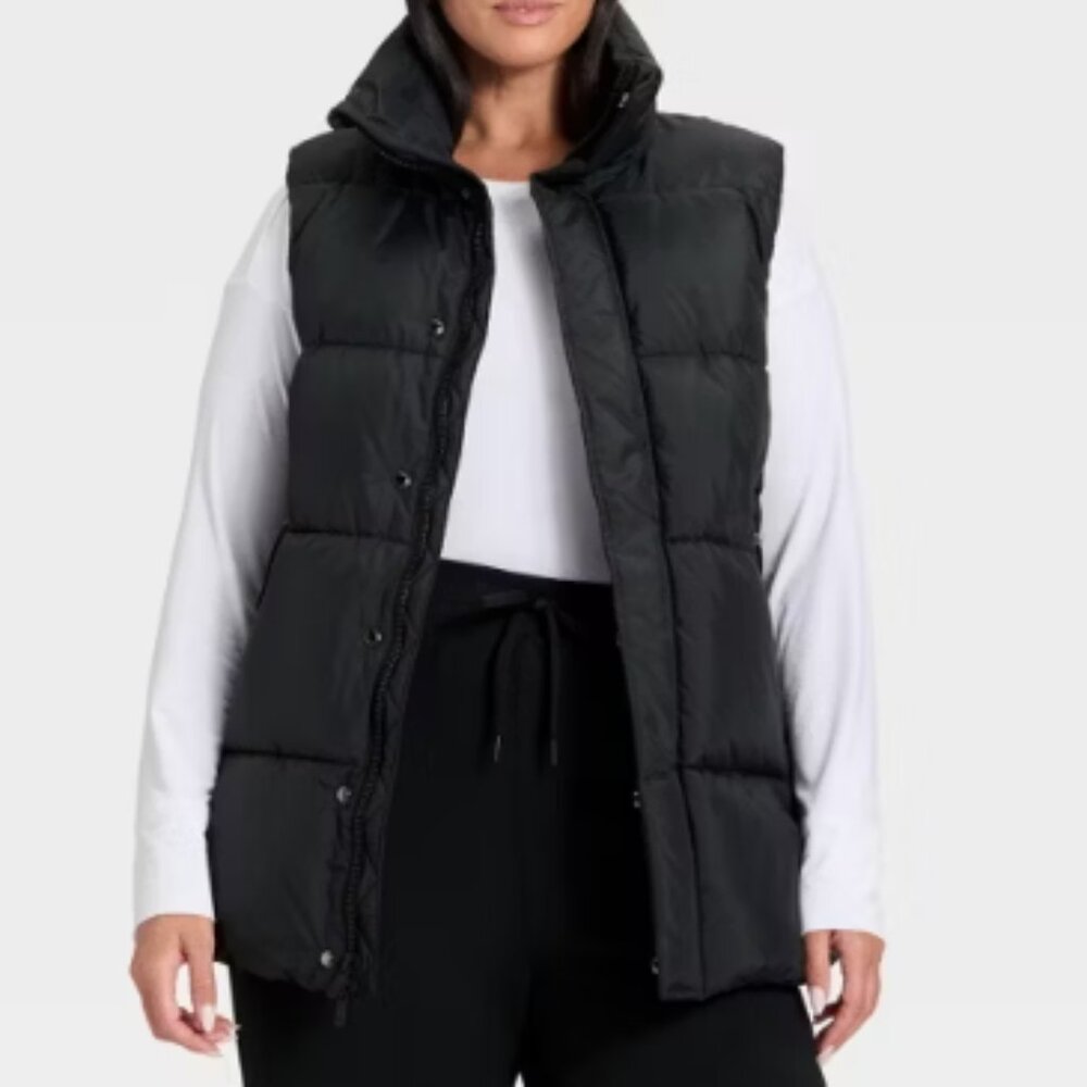 NWT All In Motion Women’s Puffer Vest – Black – Size Small